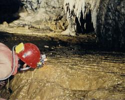Valea Rea - Japán kertek - Cseppkőlefolyás